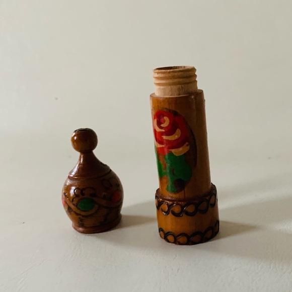 Vintage Wooden hand crafted perfume holder - Picture 8 of 10